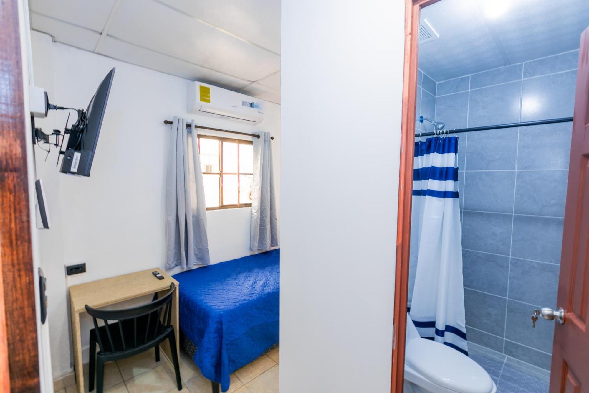Friendly House Hotel Santa Tecla Екстериор снимка